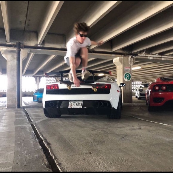 Meet your Posher, Louie - Picture 2 of 2